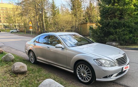 Mercedes-Benz S-Класс, 2005 год, 1 699 999 рублей, 2 фотография