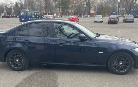 BMW 3 серия, 2011 год, 1 500 000 рублей, 3 фотография