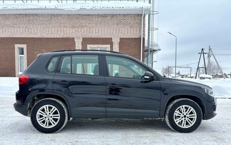 Volkswagen Tiguan I, 2011 год, 899 999 рублей, 7 фотография