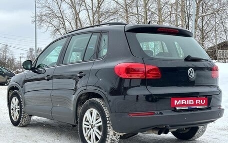 Volkswagen Tiguan I, 2011 год, 899 999 рублей, 5 фотография