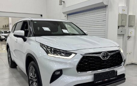Toyota Highlander, 2025 год, 5 699 000 рублей, 3 фотография
