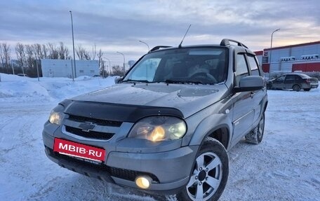 Chevrolet Niva I рестайлинг, 2016 год, 590 000 рублей, 6 фотография