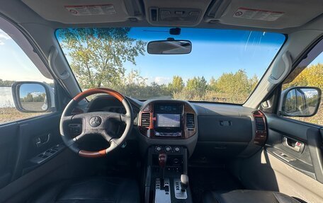 Mitsubishi Pajero III рестайлинг, 2004 год, 1 100 000 рублей, 6 фотография
