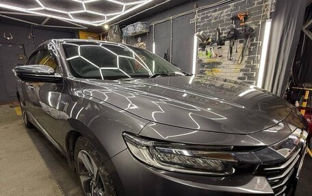 Honda Insight III, 2019 год, 2 300 000 рублей, 3 фотография