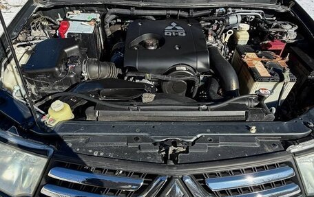 Mitsubishi Pajero Sport II рестайлинг, 2014 год, 2 100 000 рублей, 5 фотография