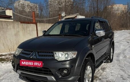 Mitsubishi Pajero Sport II рестайлинг, 2014 год, 2 100 000 рублей, 19 фотография