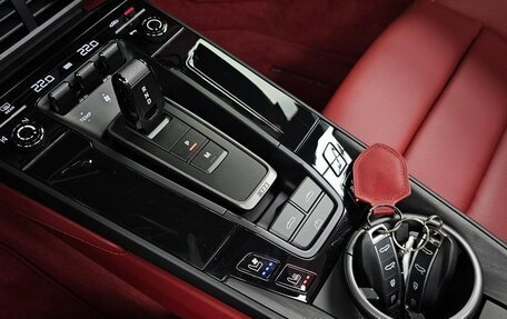 Porsche 911, 2025 год, 25 400 000 рублей, 9 фотография