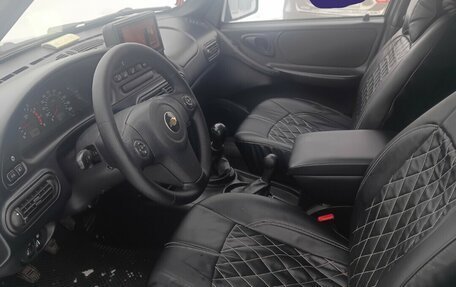 Chevrolet Niva I рестайлинг, 2014 год, 635 000 рублей, 5 фотография