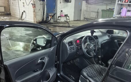 Volkswagen Polo VI (EU Market), 2010 год, 635 000 рублей, 8 фотография