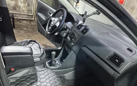 Volkswagen Polo VI (EU Market), 2010 год, 635 000 рублей, 19 фотография