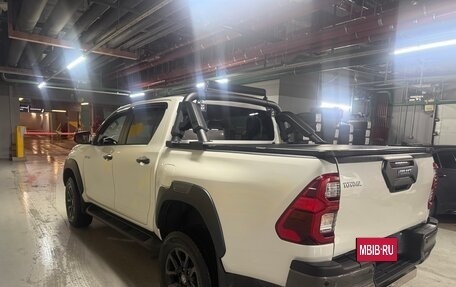 Toyota Hilux VIII, 2021 год, 4 900 000 рублей, 4 фотография