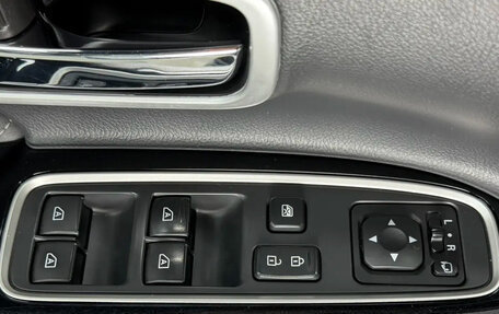 Mitsubishi Outlander III рестайлинг 3, 2022 год, 2 250 000 рублей, 13 фотография