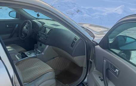 Infiniti FX I, 2003 год, 920 000 рублей, 6 фотография