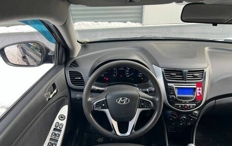 Hyundai Solaris II рестайлинг, 2012 год, 595 000 рублей, 8 фотография