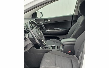 KIA Sportage IV рестайлинг, 2018 год, 2 149 000 рублей, 13 фотография