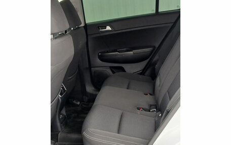 KIA Sportage IV рестайлинг, 2018 год, 2 149 000 рублей, 14 фотография