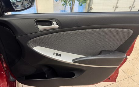 Hyundai Solaris II рестайлинг, 2013 год, 896 000 рублей, 16 фотография