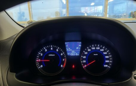 Hyundai Solaris II рестайлинг, 2013 год, 896 000 рублей, 11 фотография