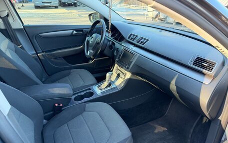 Volkswagen Passat B7, 2011 год, 1 570 000 рублей, 16 фотография