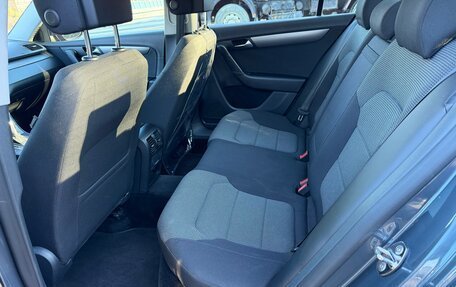 Volkswagen Passat B7, 2011 год, 1 570 000 рублей, 12 фотография