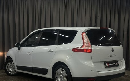 Renault Scenic III, 2010 год, 519 777 рублей, 2 фотография