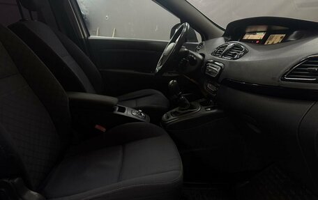 Renault Scenic III, 2010 год, 519 777 рублей, 18 фотография