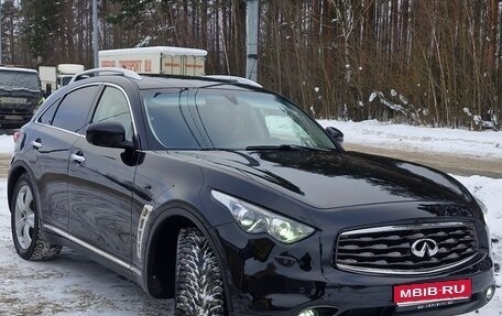 Infiniti FX II, 2011 год, 1 870 000 рублей, 1 фотография