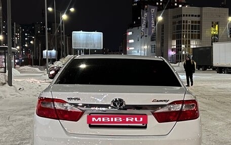 Toyota Camry, 2012 год, 1 180 000 рублей, 4 фотография