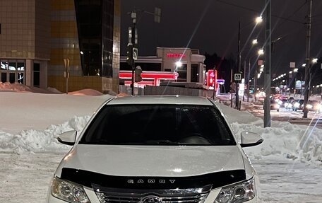 Toyota Camry, 2012 год, 1 180 000 рублей, 8 фотография