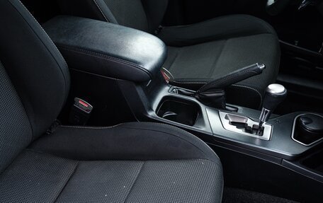 Toyota RAV4, 2016 год, 2 650 000 рублей, 15 фотография