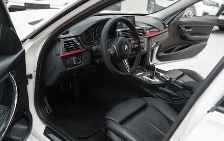 BMW 3 серия, 2014 год, 1 750 000 рублей, 10 фотография