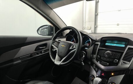 Chevrolet Cruze II, 2012 год, 839 000 рублей, 9 фотография