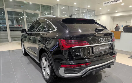 Audi Q5, 2021 год, 4 990 000 рублей, 8 фотография