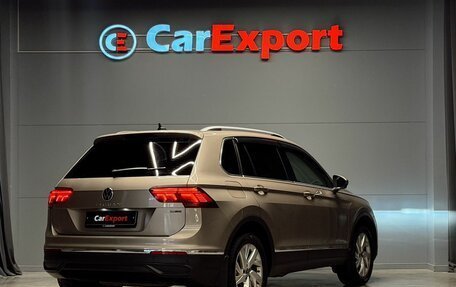 Volkswagen Tiguan II, 2021 год, 3 900 000 рублей, 6 фотография