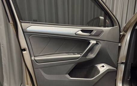 Volkswagen Tiguan II, 2021 год, 3 900 000 рублей, 13 фотография