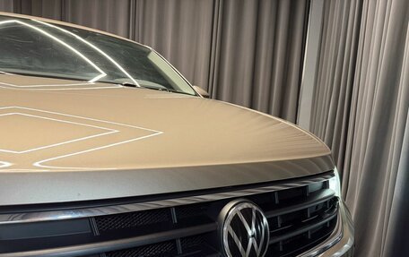 Volkswagen Tiguan II, 2021 год, 3 900 000 рублей, 8 фотография