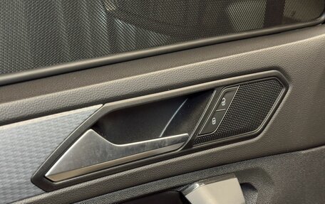 Volkswagen Tiguan II, 2021 год, 3 900 000 рублей, 15 фотография