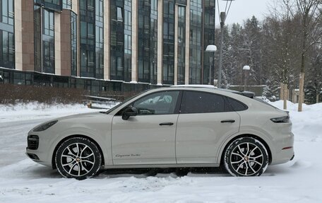 Porsche Cayenne III, 2022 год, 18 500 000 рублей, 2 фотография