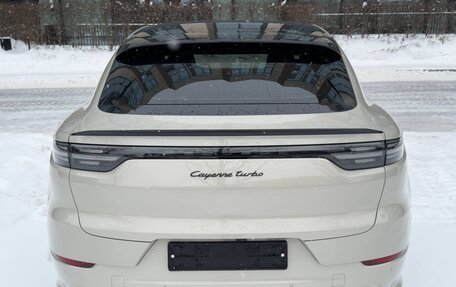 Porsche Cayenne III, 2022 год, 18 500 000 рублей, 4 фотография