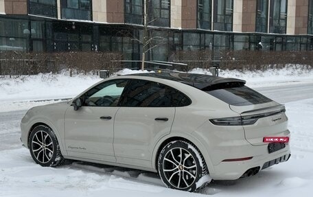 Porsche Cayenne III, 2022 год, 18 500 000 рублей, 3 фотография