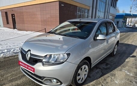 Renault Logan II, 2015 год, 495 000 рублей, 3 фотография
