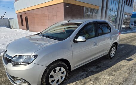 Renault Logan II, 2015 год, 495 000 рублей, 21 фотография