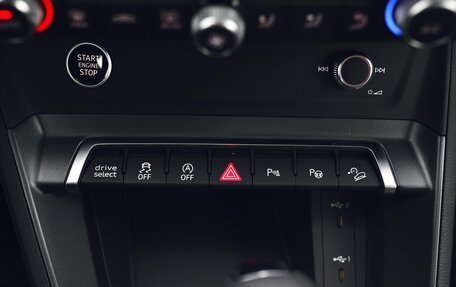 Audi Q3, 2025 год, 4 900 000 рублей, 30 фотография