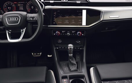 Audi Q3, 2025 год, 4 900 000 рублей, 23 фотография