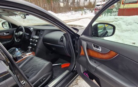 Infiniti FX II, 2011 год, 1 870 000 рублей, 9 фотография