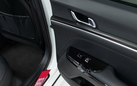 KIA K5, 2022 год, 3 090 000 рублей, 31 фотография