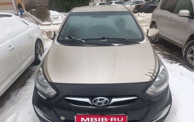 Hyundai Solaris II рестайлинг, 2013 год, 820 000 рублей, 1 фотография