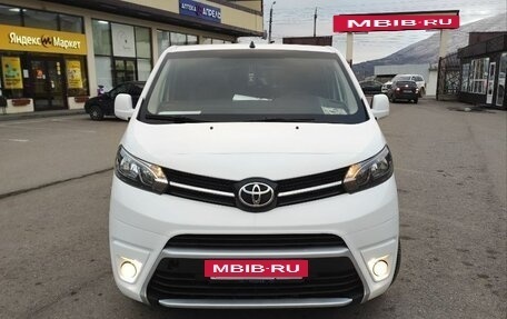Toyota ProAce II, 2020 год, 1 720 000 рублей, 2 фотография