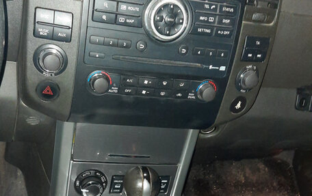 Nissan Pathfinder, 2011 год, 1 370 000 рублей, 13 фотография