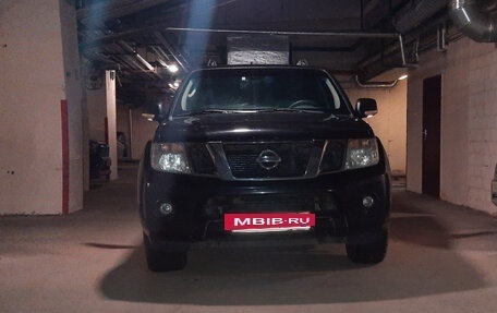 Nissan Pathfinder, 2011 год, 1 370 000 рублей, 2 фотография